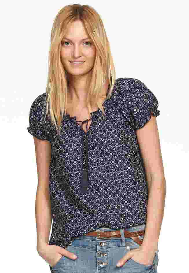Ruffle Trim Peasant Blouse image number 4