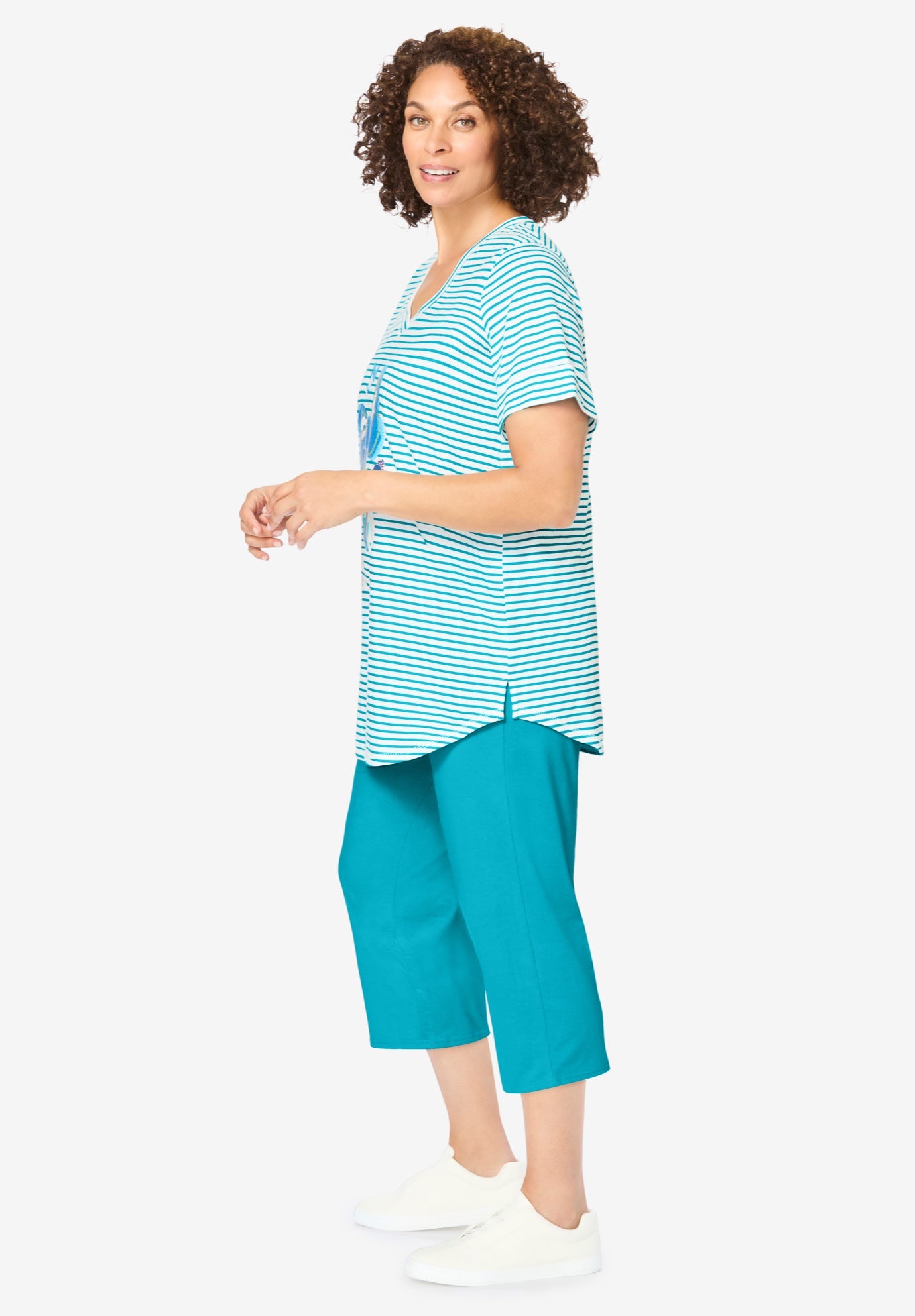 Two-Piece V-Neck Tunic & Capri Set image number 2