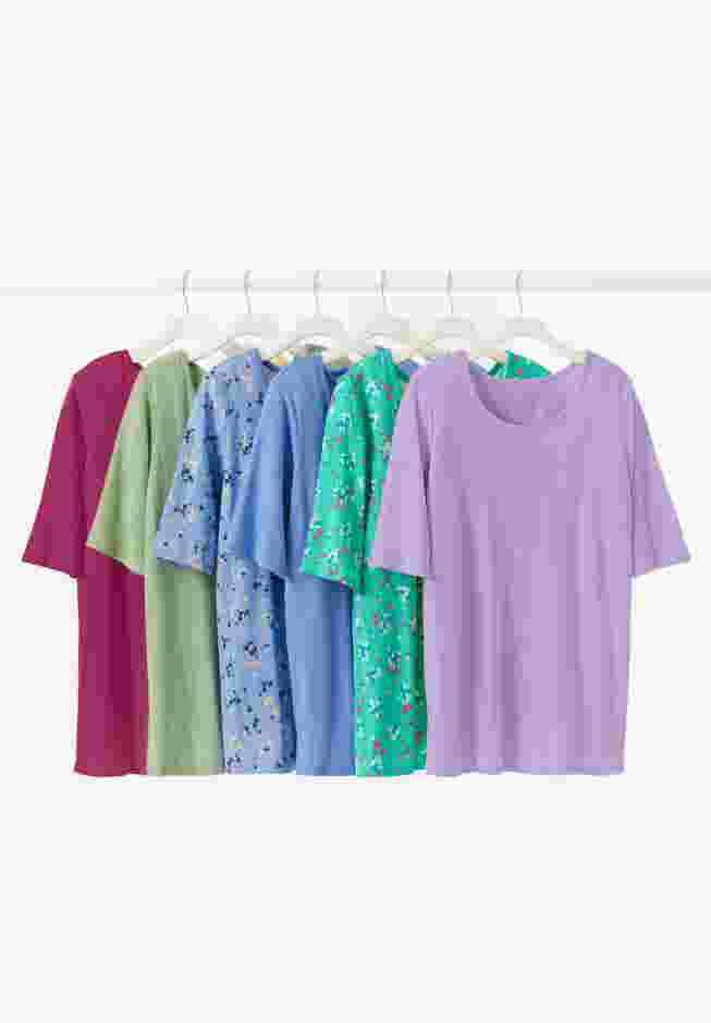 Pointelle Scoopneck Tee image number 3