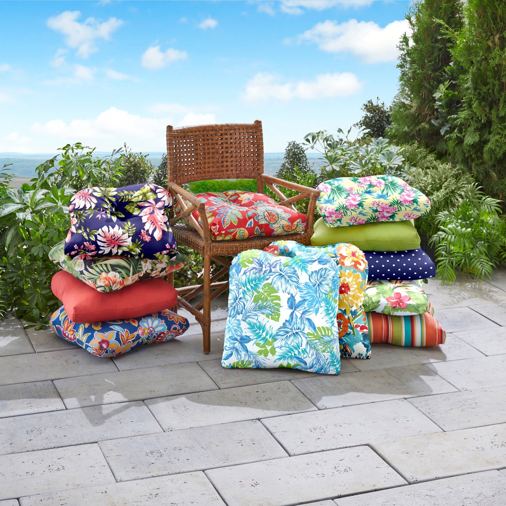 BH Outdoor Performance Tufted Wicker Chair Cushion image number 2