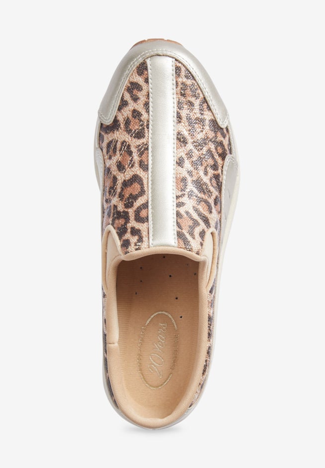 The Traveltime Slip On Mule image number 4