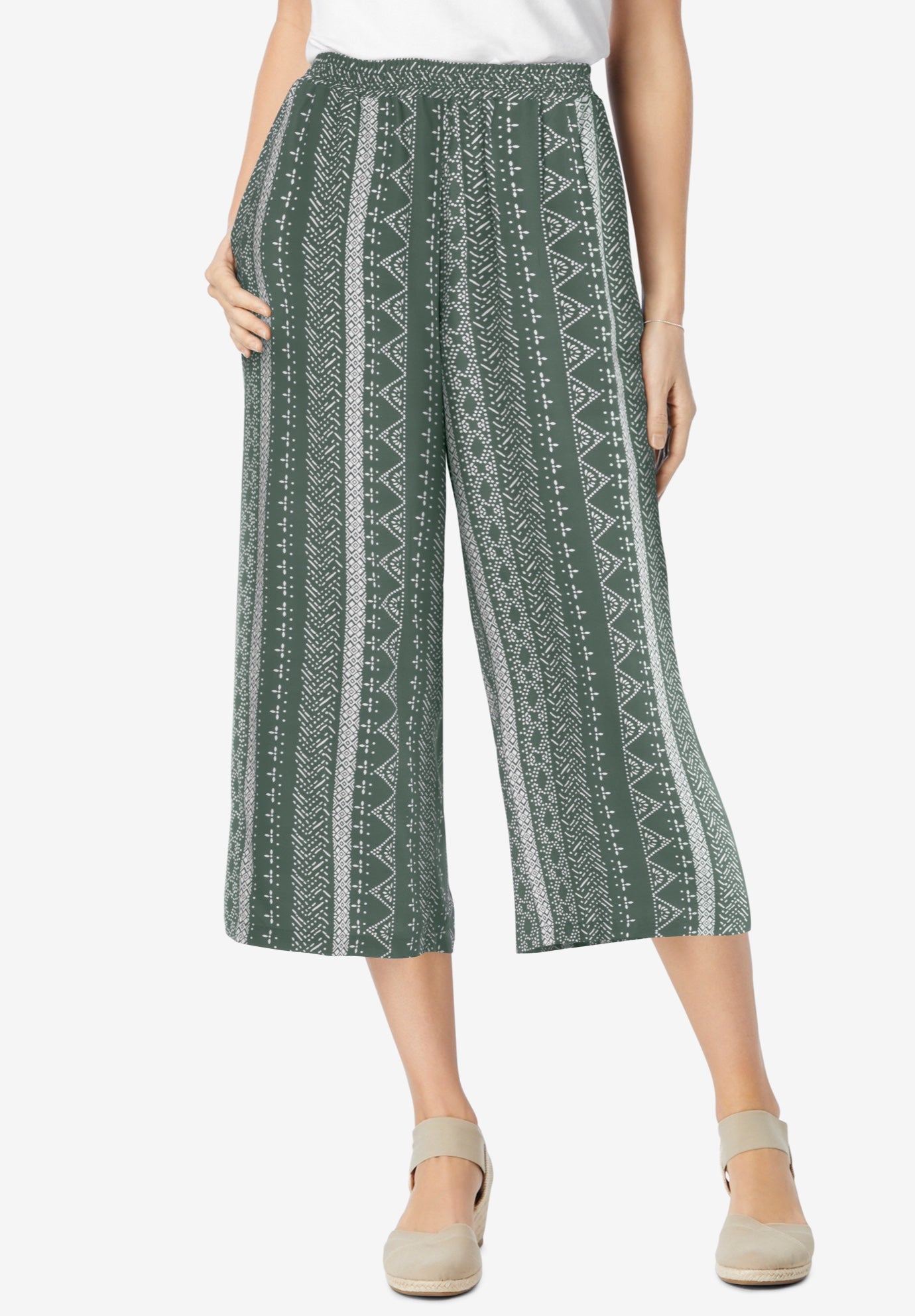 Pull-On Elastic-Waist Soft Capri image number 0