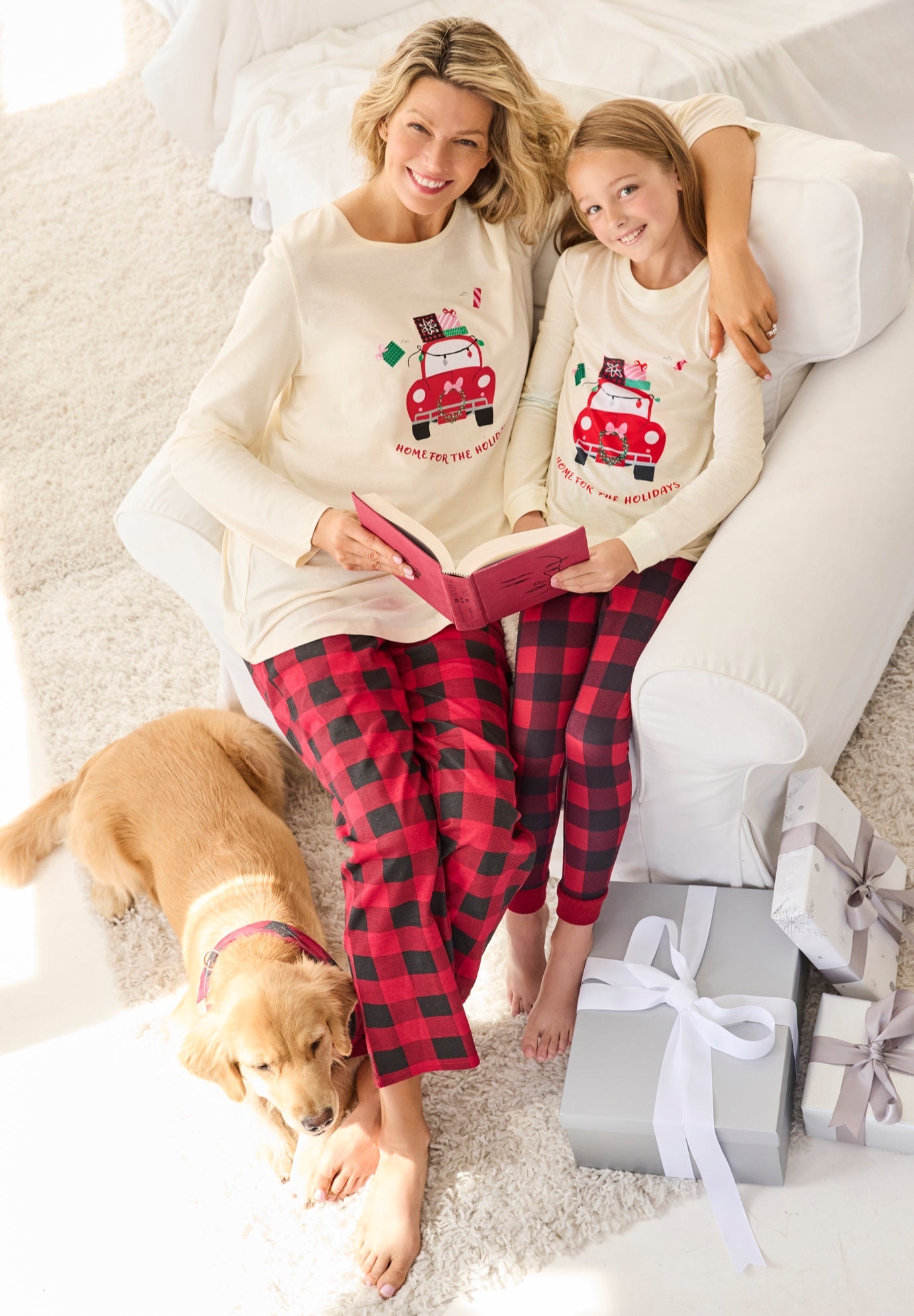 Dreams & Co. ® Kid’s Pajama Set image number 2