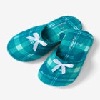Dreams & Co.® flannel slipper image number null