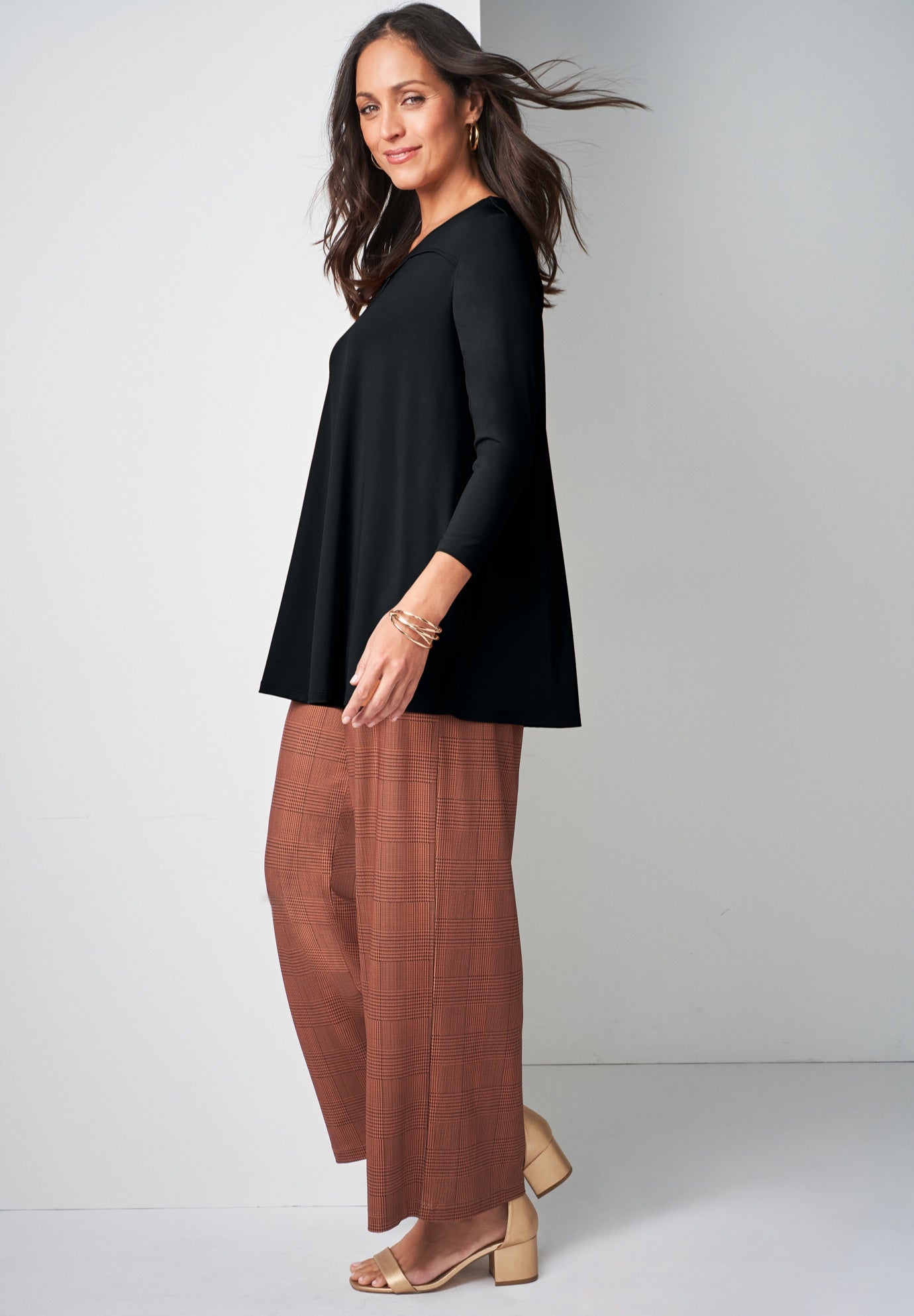 Keyhole Tunic image number 2