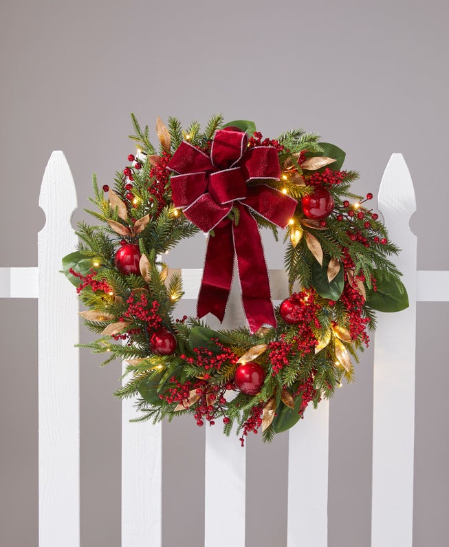 26" Pre-Lit Bordeaux Wreath image number 0