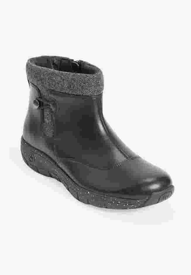 The Cassiopeia Bootie image number 0