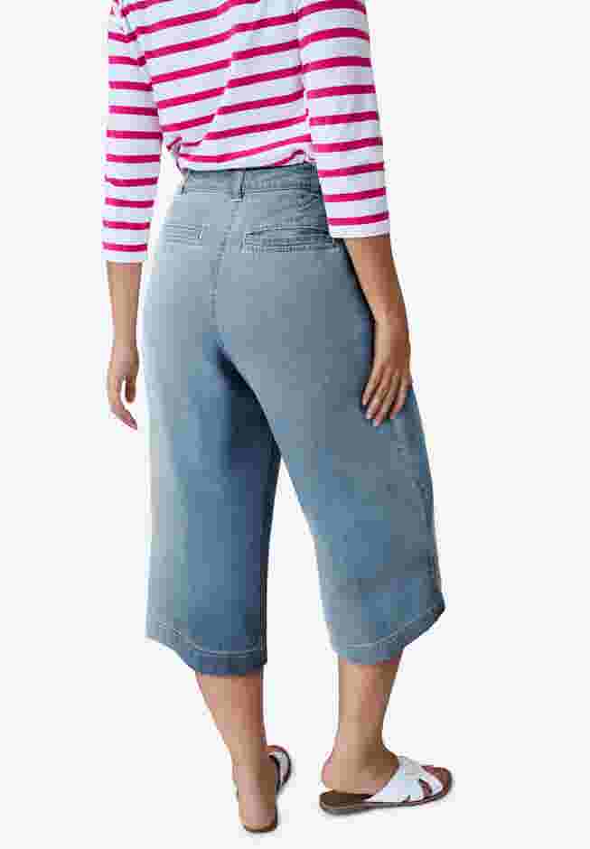 Lightweight Wide-Leg Crop Jeans image number 1
