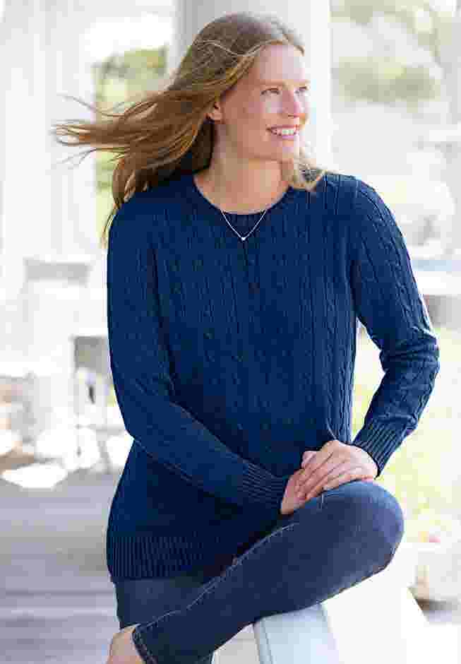Cable Knit Pullover Crewneck Sweater image number 0
