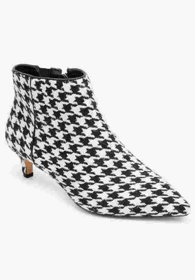 The Meredith Bootie image number 0