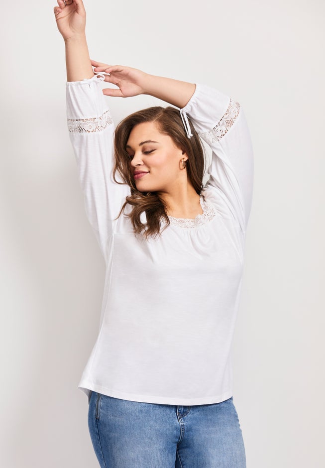 Crochet Trim Top image number 3
