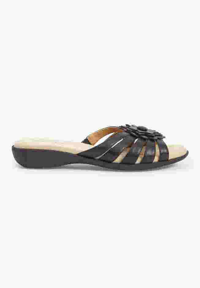 The Abigail Slip On Sandal image number 3