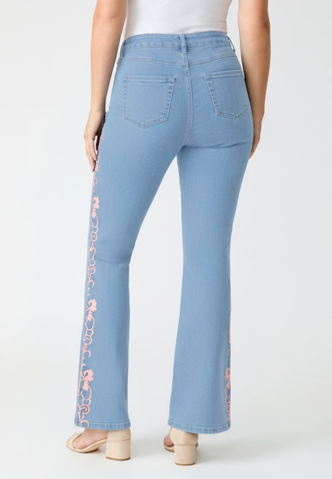Plus Size Whitney Jean with Invisible Stretch&reg; image number 1