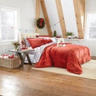 BH Studio Microfleece Comforter image number null