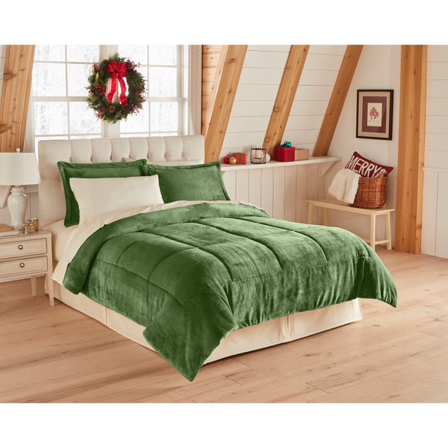 BH Studio Microfleece Comforter image number 0