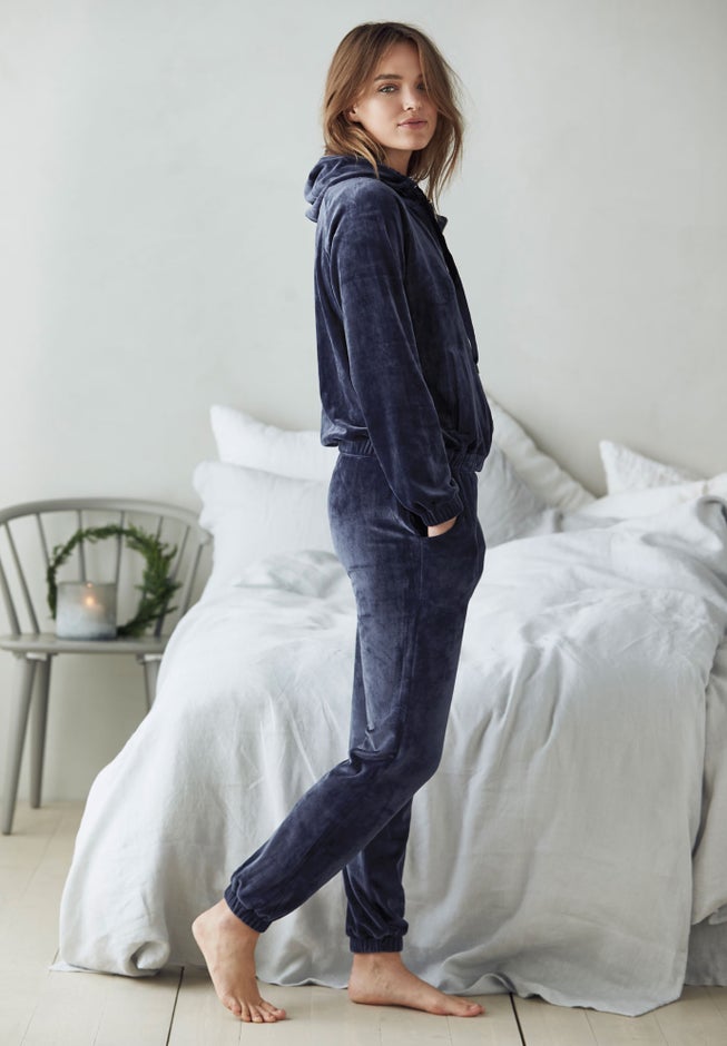 Stretch Velour Jogger Pull-on Pants image number 2