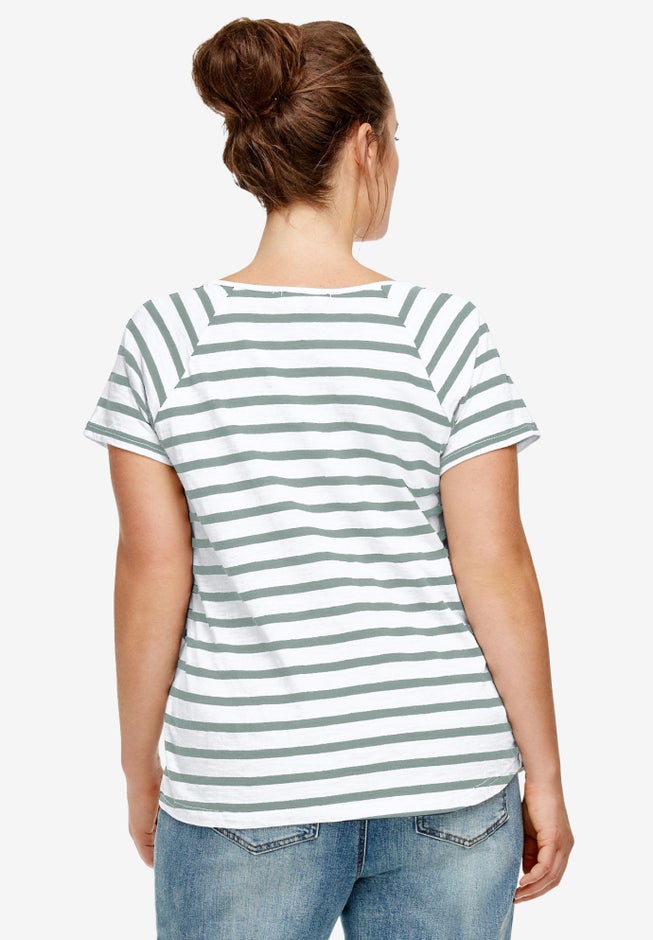 Rounded V-neck Tee image number 1