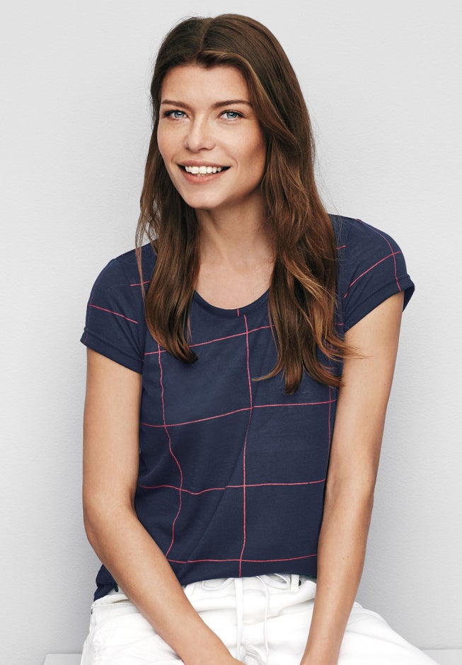 Printed cap sleeve tee image number 4