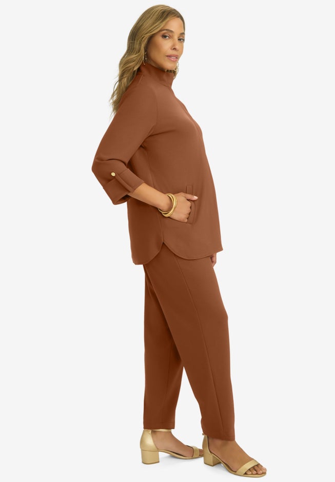 Knit Crepe Winged Collar Set image number 1