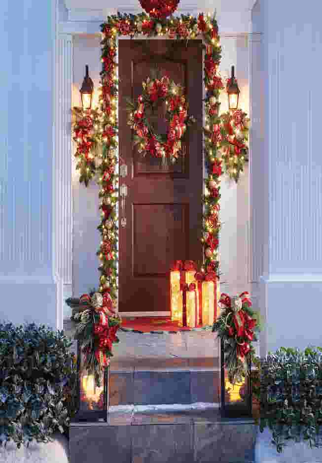 28" Pre-Lit Ribbon Wreath image number 1