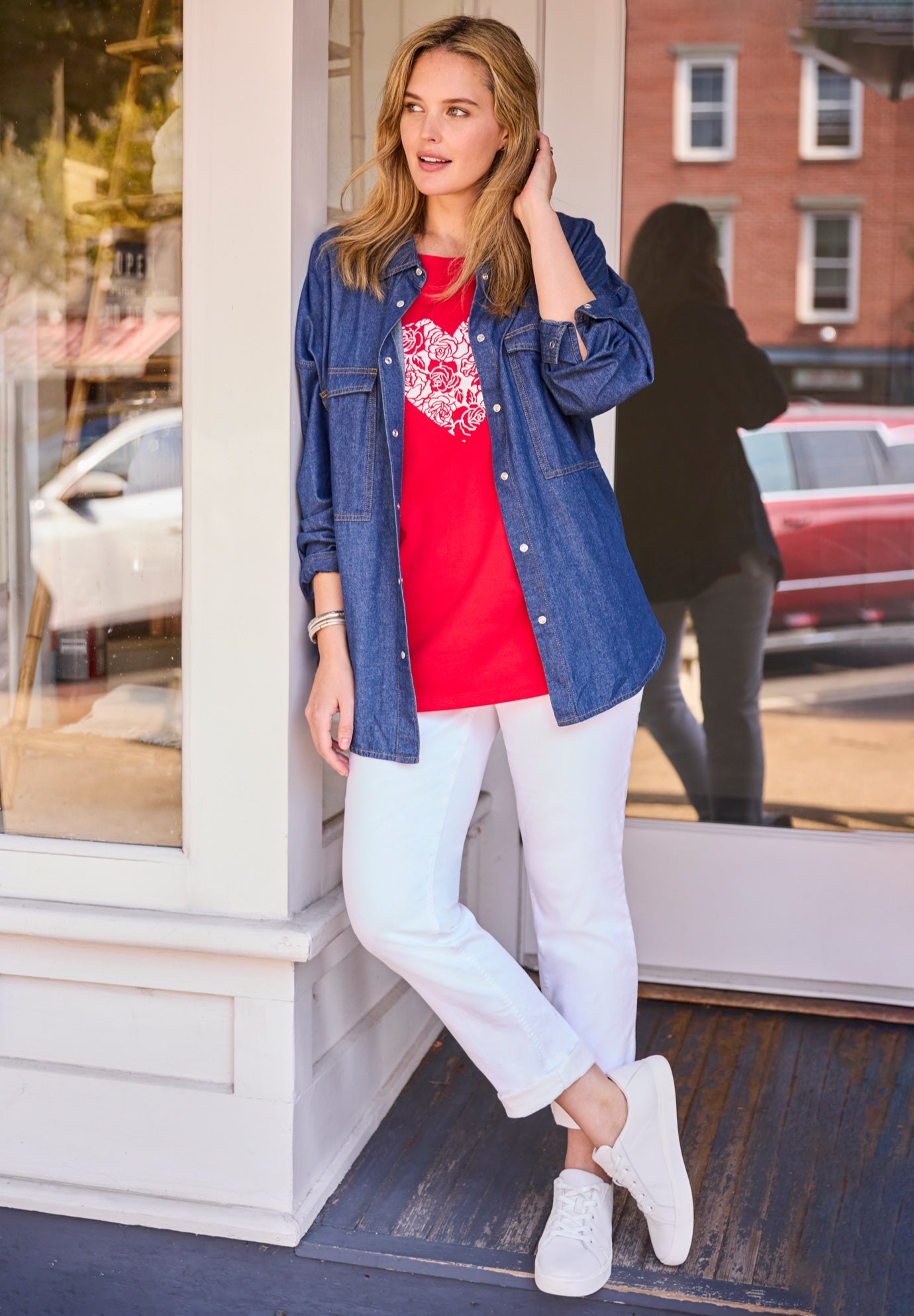 Snap Front 4-Pocket Denim Big Shirt image number 4