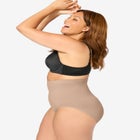 Instant Shaper Medium Control Seamless High Waist Brief image number null