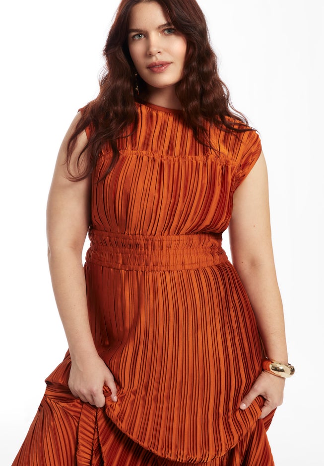 Boatneck Plisse Cap-Sleeve Maxi Dress image number 2