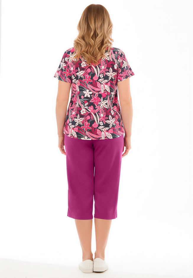 2-Piece Tunic and Capri Set image number 1