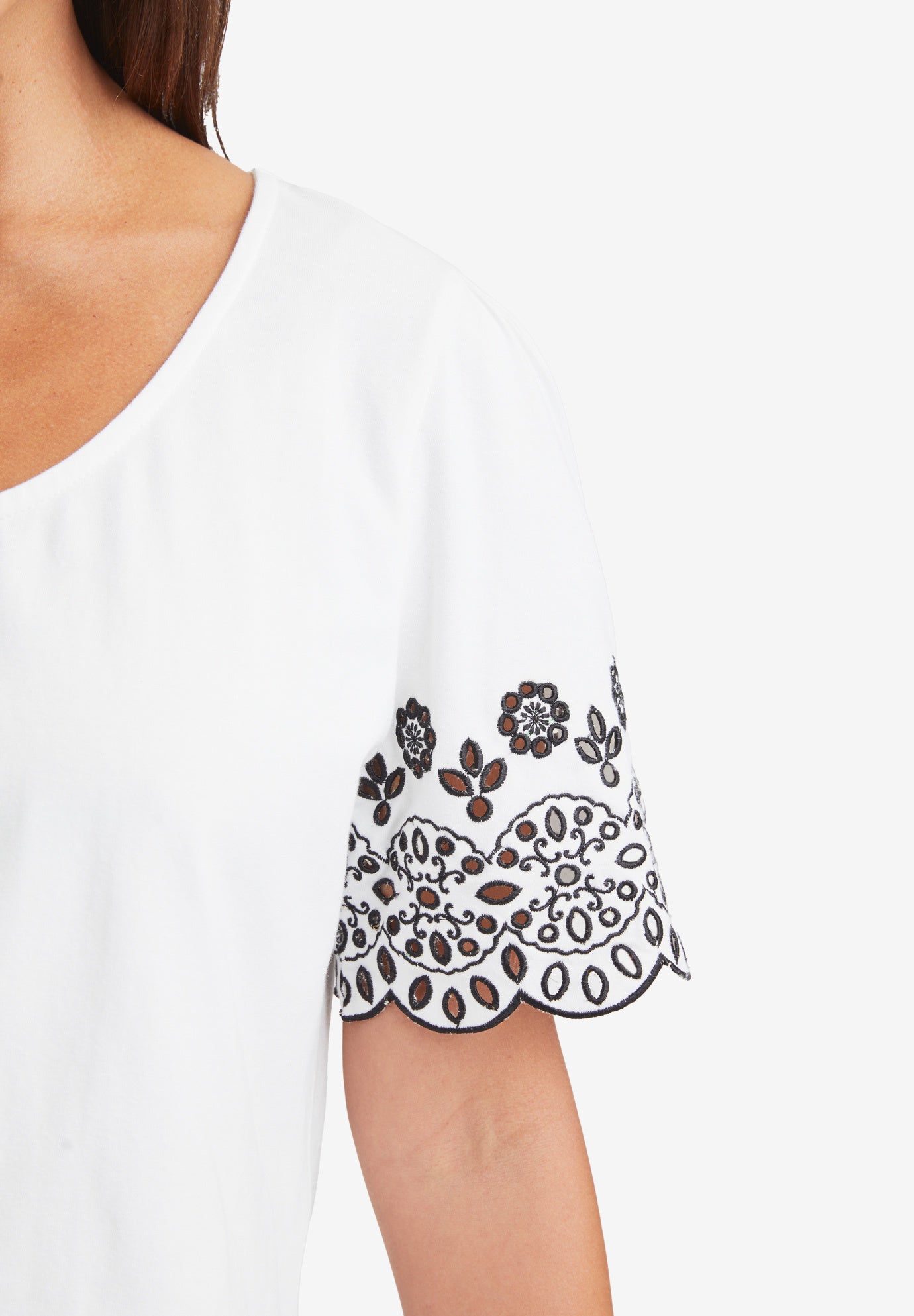 Eyelet Scoop-Neck Tee image number 1