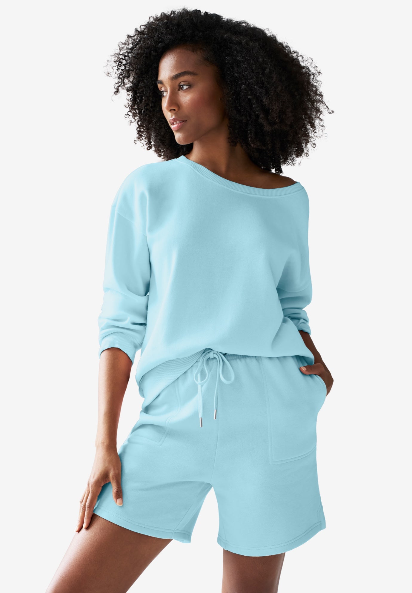 Fleece Shorts With Drawstring Waist image number 0