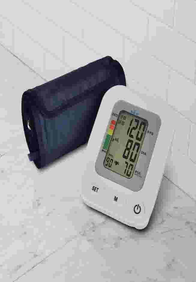 Automatic Blood Pressure Monitor with XL Cuff image number 0
