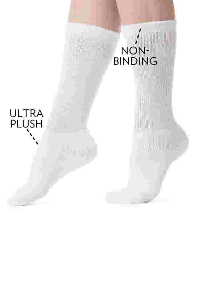 Diabetic Ultra Plush Crew Socks 3-Pack image number 0