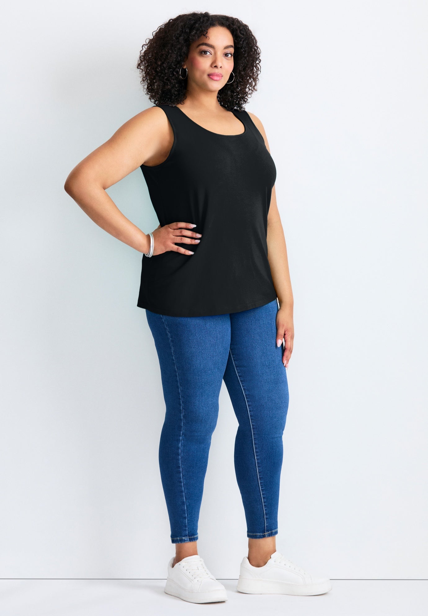 Basic Layering Tank image number 2