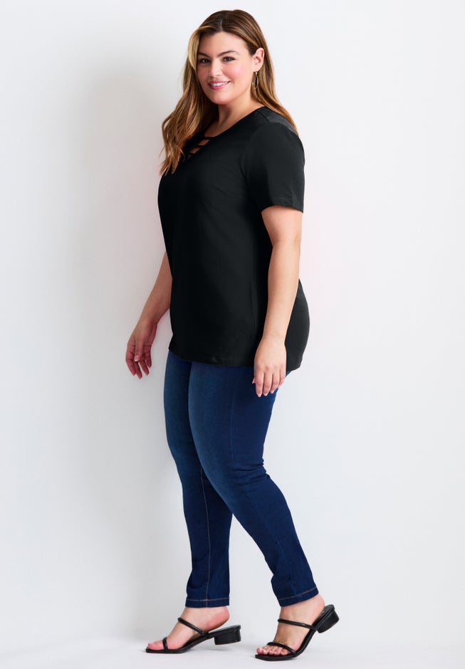 Triple Keyhole Short Sleeve Tee image number 2