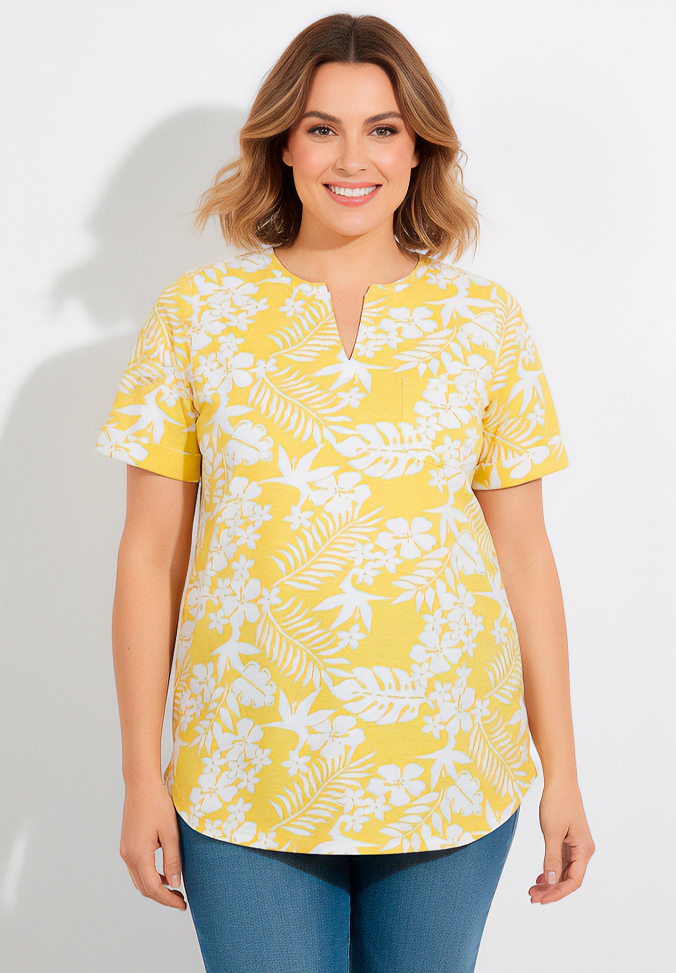 Notch-Neck Pocket Tee image number 0