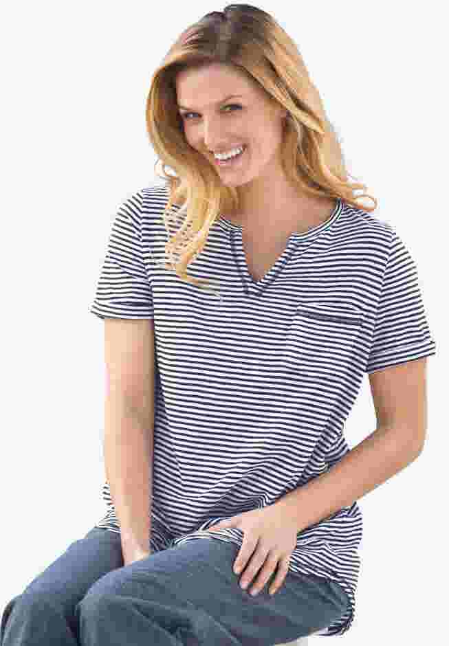 Notch-Neck Pocket Tee image number 0