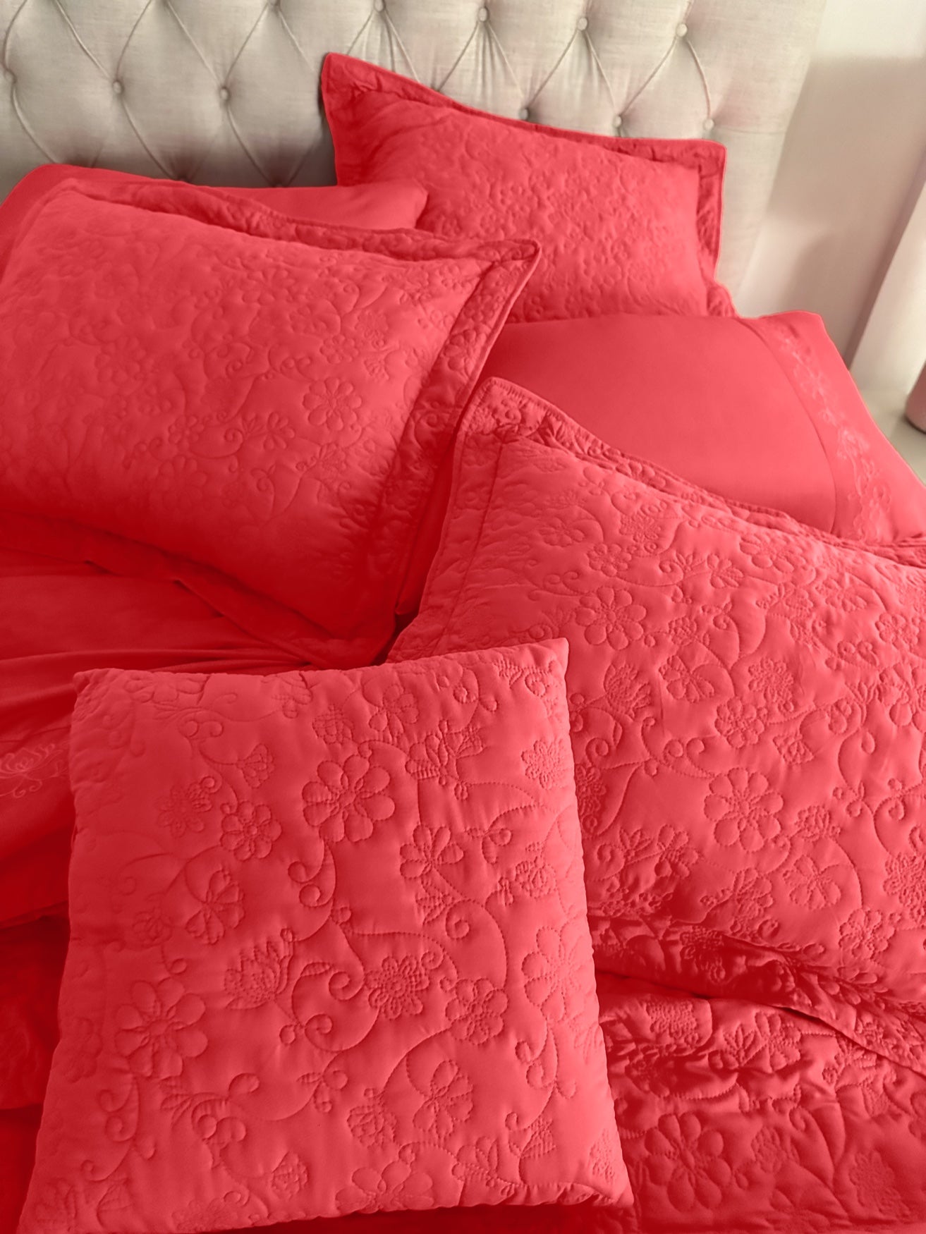 Anna Bedspread image number 15