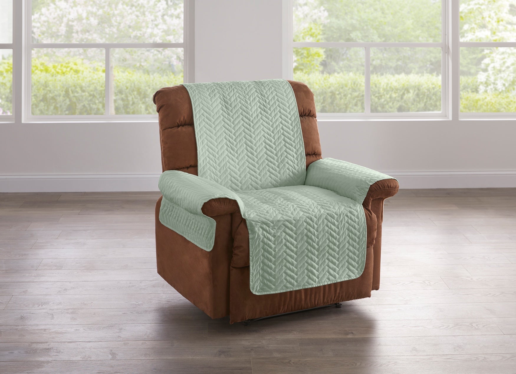 Recliner Herringbone Pet Protector image number 0