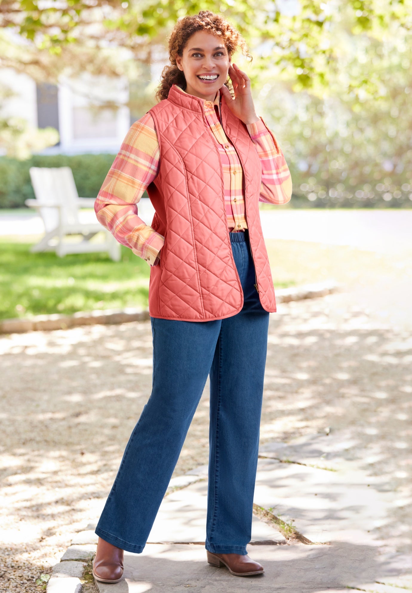 White Quilted Zipper Front Hooded Vest Coat