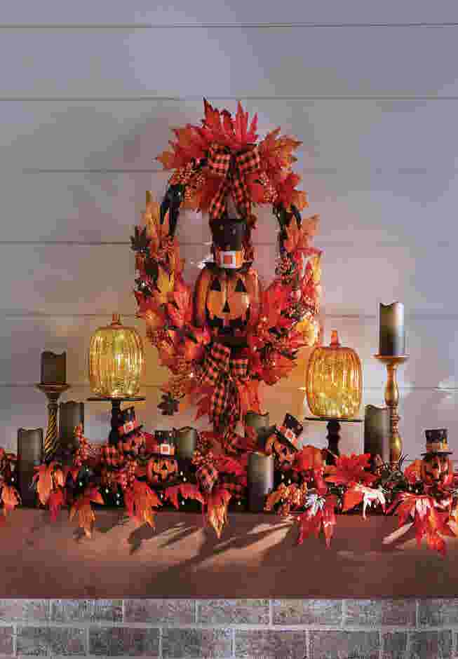 24" Pre-Lit Jack-O-Lantern Wreath image number 1