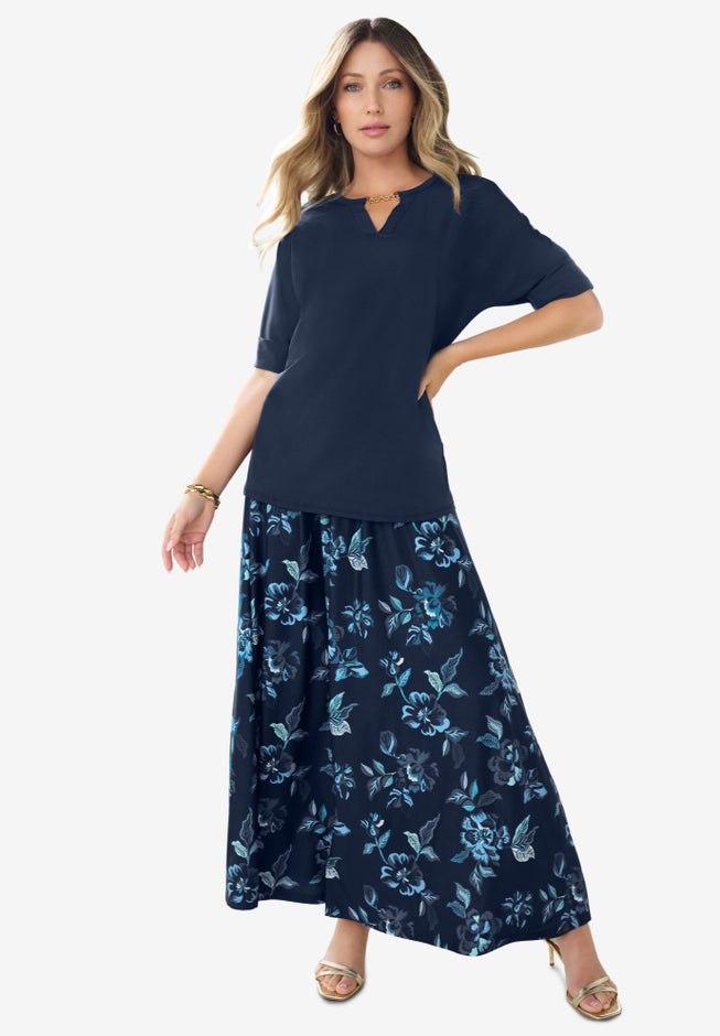 Ultrasmooth&reg; Fabric V Neck Tee with Chain Detail image number 1