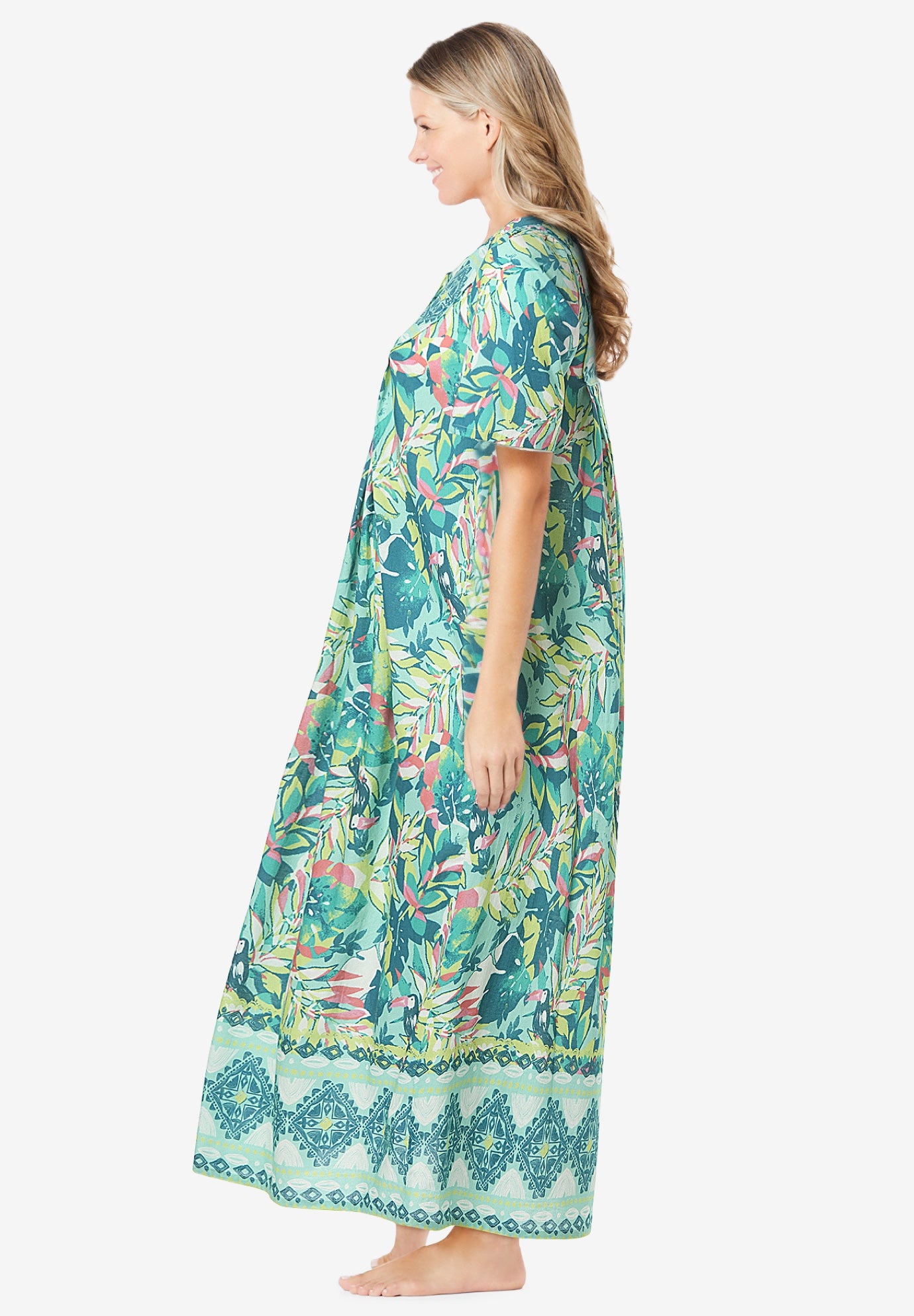 Bib Front Lounger image number 2