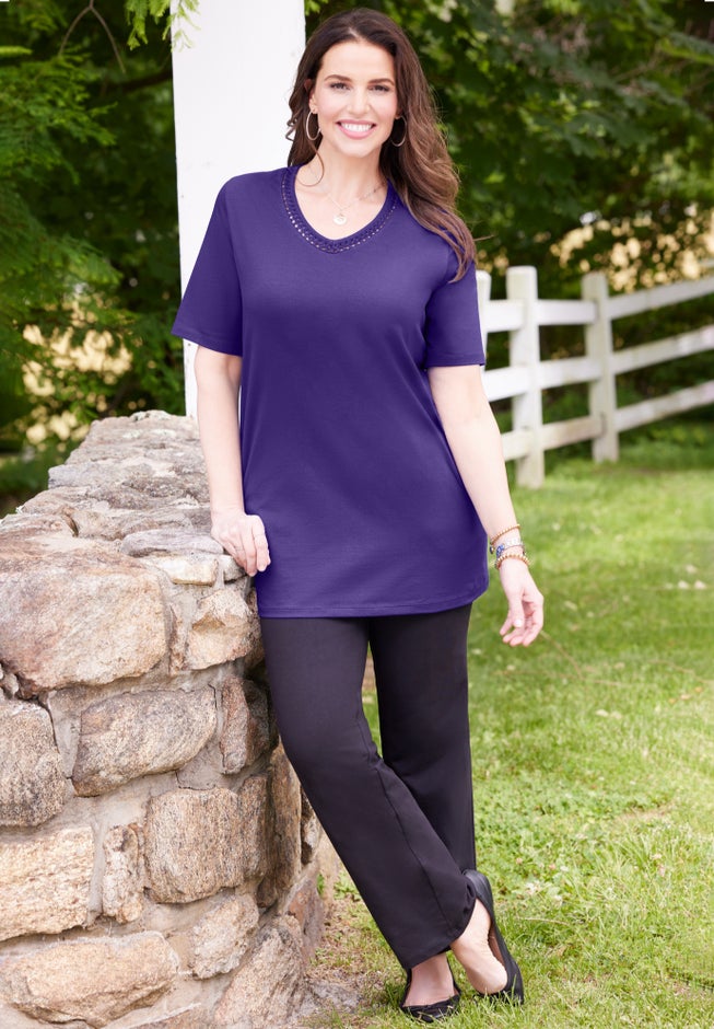 Suprema® Crochet V-Neck Tee image number 4