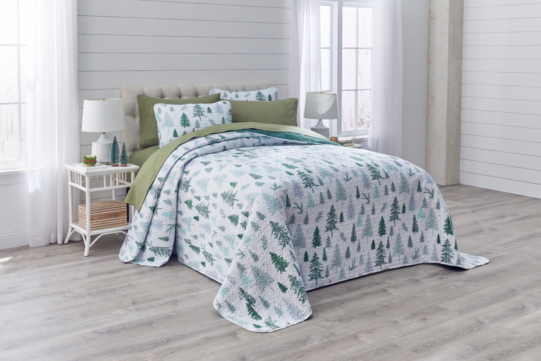 3-Pc. Microfleece Christmas Bedspread Set image number 0