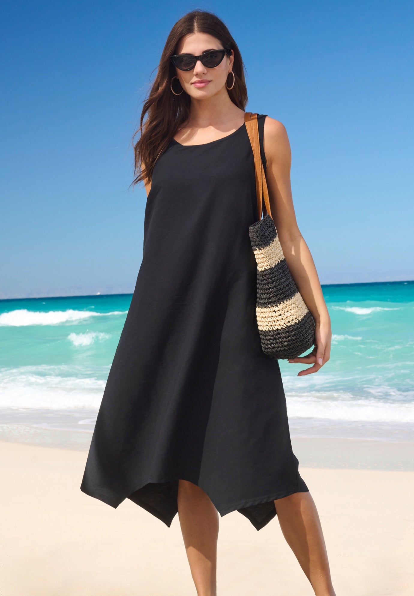 brrr° Cooling Sharktail Cover Up image number 0