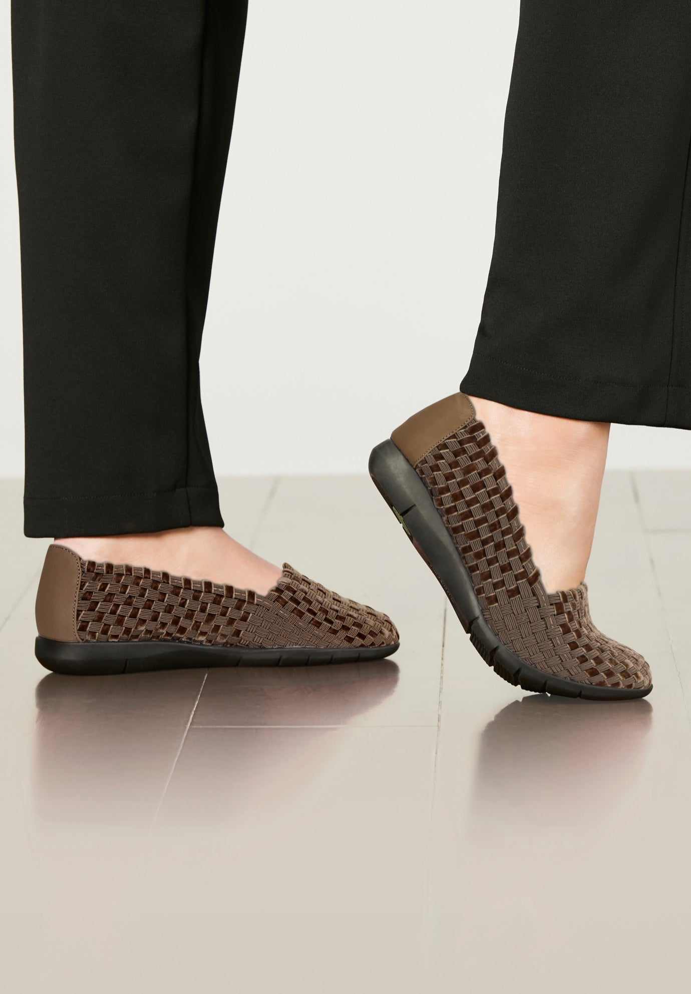 The Bethany Stretch Woven Slip On Flat image number 0
