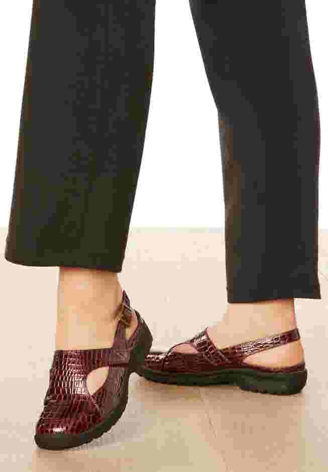 The Mariam Sling by Comfortview image number 8
