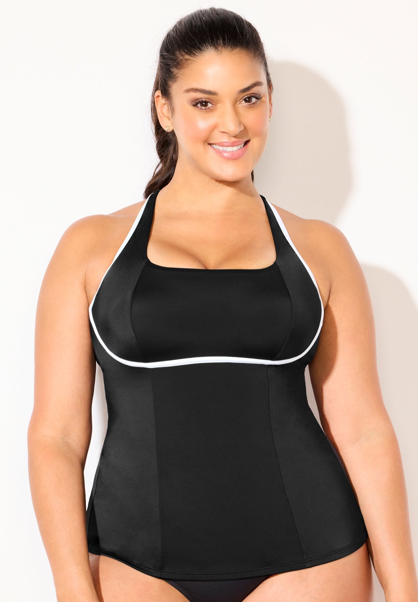 Chlorine Resistant Square Neck Contrast Trim Tankini Top image number 3