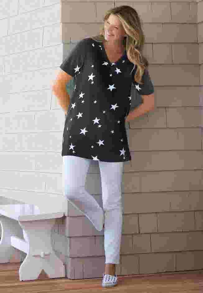 Perfect Printed Short-Sleeve Shirred V-Neck Tunic image number 0
