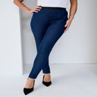 Stretch Denim Straight-Leg Jegging image number null